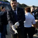 Alagadi Plajında Gönüllü Olarak Çöp Toplama Etkinliğinden Kareler