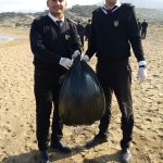Alagadi Plajında Gönüllü Olarak Çöp Toplama Etkinliğinden Kareler