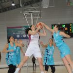 Kıbrıs Derbisinde Yakın Doğu Melekeleri Havası… Yakın Doğu Üniversitesi: 93 - 72 Girne Üniversitesi